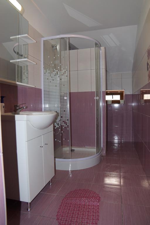 Vila Alex Hotel Călimăneşti Buitenkant foto